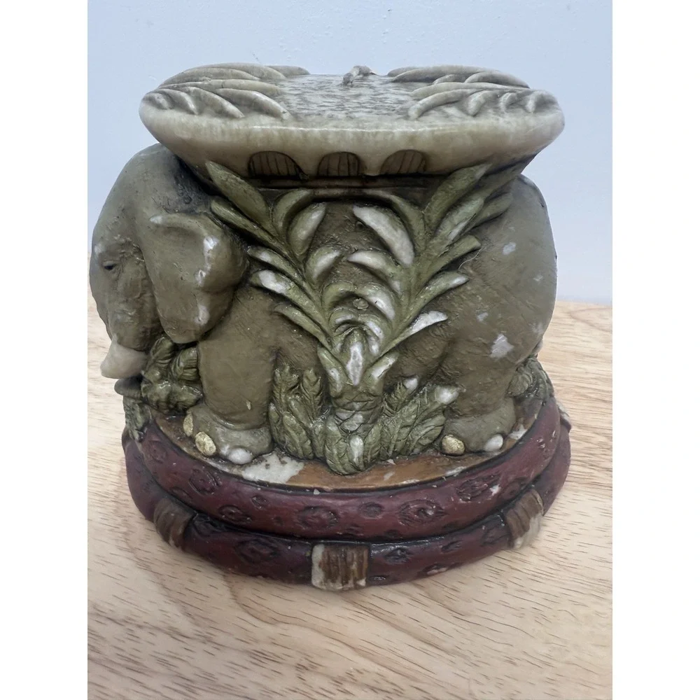 Vtg LAVA ENTERPRISES Tropical Safari Elephant‎ Carved Candle Beaded Wick #26